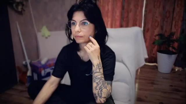 Thumbnail 1, crissy_love's Stream at Chaturbate, 1 month ago