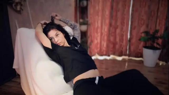 Image 8 of crissy_love Stream on Chaturbate on 1 month ago