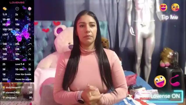 Image 11 of cristal__cherry Stream on Chaturbate on 2 months ago