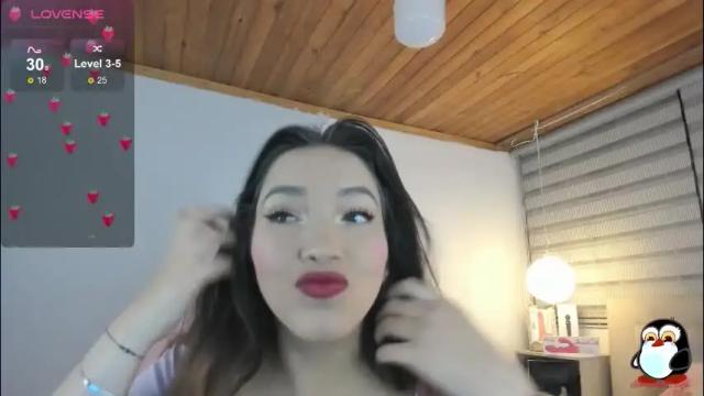 Image 10 of cristal__hot_1 Stream on Chaturbate on 1 month ago
