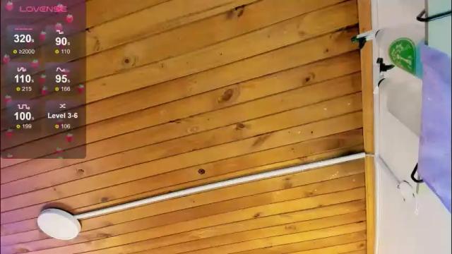 Image 12 of cristal__hot_1 Stream on Chaturbate on 29 days ago