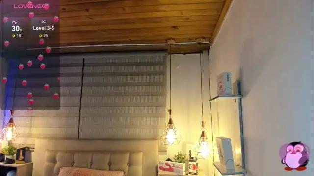 Image 8 of cristal__hot_1 Stream on Chaturbate on 21 days ago