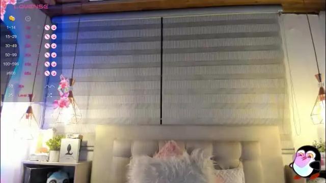 Image 11 of cristal__hot_1 Stream on Chaturbate on 1 month ago