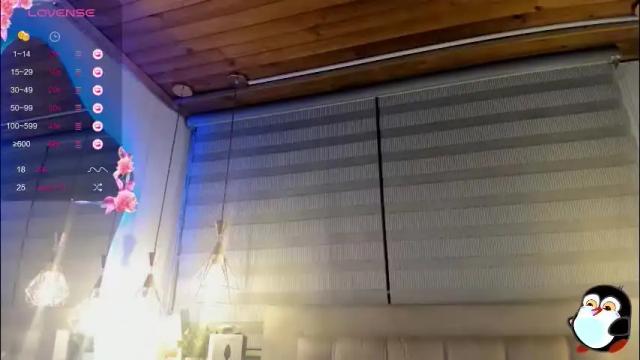 Image 3 of cristal__hot_1 Stream on Chaturbate on 1 month ago