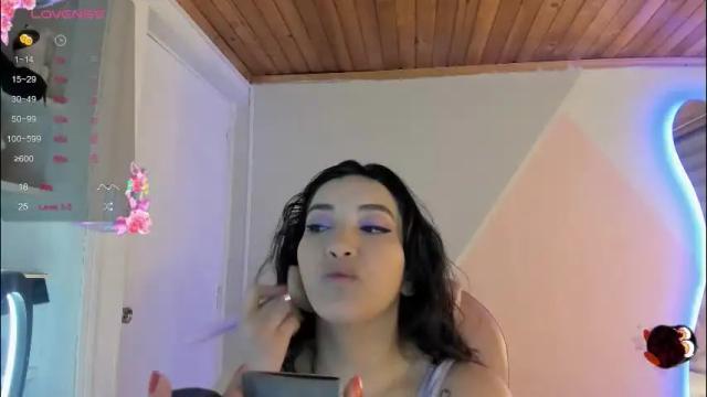 Image 7 of cristal__hot_1 Stream on Chaturbate on 5 days ago