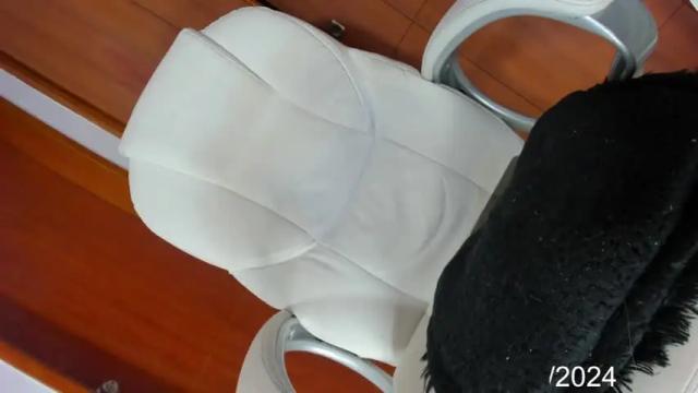 Image 7 of cristal_antonella Stream on Chaturbate on 14 months ago