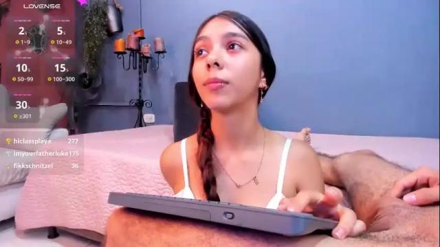 Image 4 of cristal_antoni Stream on Chaturbate on 1 month ago