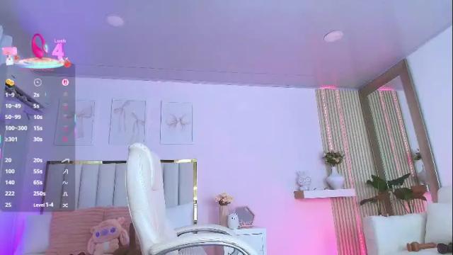 Image 4 of cristal_bunny Stream on Chaturbate on 1 month ago