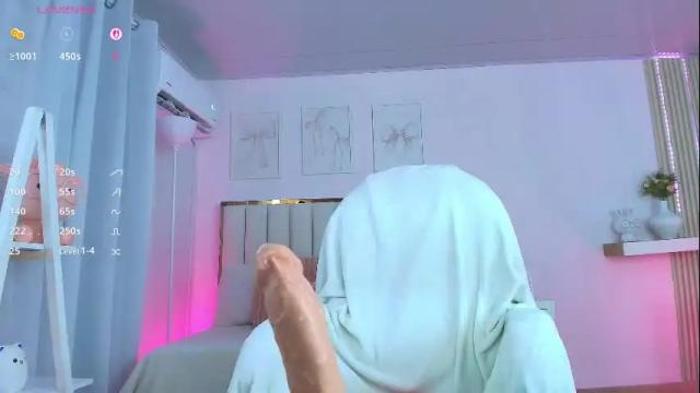 Thumbnail 2, cristal_bunny's Stream at Chaturbate, 1 month ago