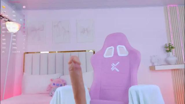 Image 6 of cristal_bunny Stream on Chaturbate on 27 days ago