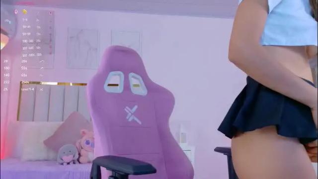 Image 2 of cristal_bunny Stream on Chaturbate on 12 hours ago