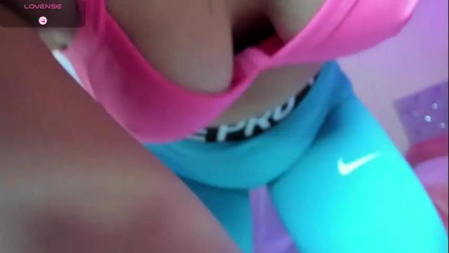Image 10 of cristal_crossfit Stream on Chaturbate on 1 month ago
