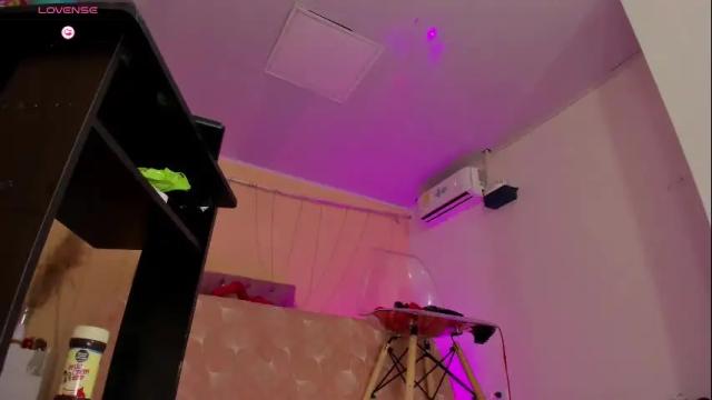 Thumbnail 3, cristal_crossfit's Stream at Chaturbate, 8 days ago