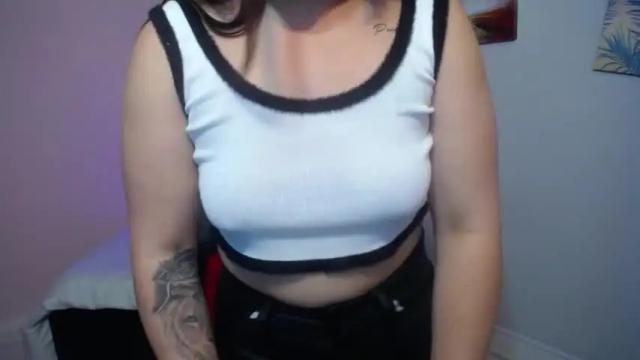 Thumbnail 3, cristal_fooxy's Stream at Chaturbate, 12 months ago