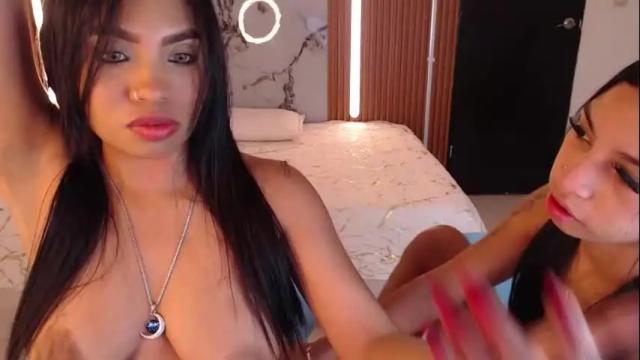 Image 10 of cristal_fox3 Stream on Chaturbate on 1 month ago