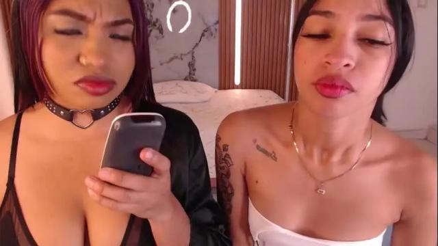 Image 4 of cristal_fox3 Stream on Chaturbate on 9 days ago