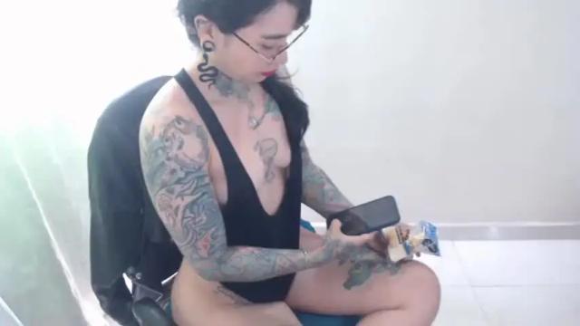 Image 10 of cristal_jayan Stream on Chaturbate on 20 days ago