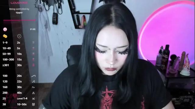 Thumbnail 1, cristal_kosh's Stream at Chaturbate, 1 month ago