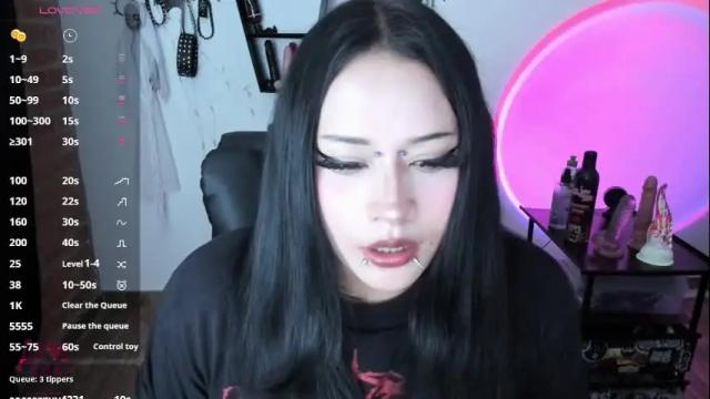 Image 12 of cristal_kosh Stream on Chaturbate on 1 month ago