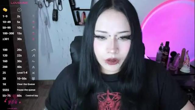 Thumbnail 2, cristal_kosh's Stream at Chaturbate, 1 month ago