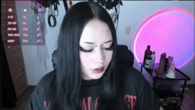 Thumbnail 3, cristal_kosh's Stream at Chaturbate, 1 month ago