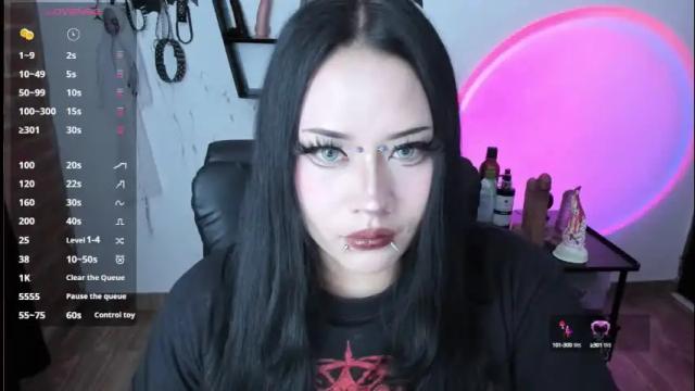 Thumbnail 1, cristal_kosh's Stream at Chaturbate, 1 month ago