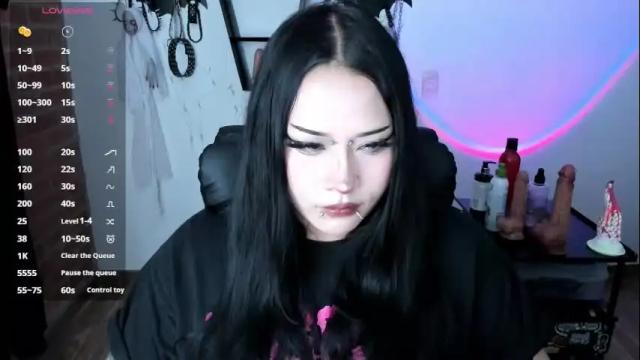 Image 11 of cristal_kosh Stream on Chaturbate on 1 month ago