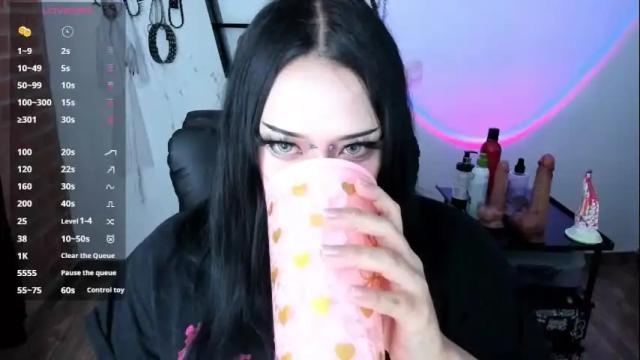 Image 7 of cristal_kosh Stream on Chaturbate on 1 month ago