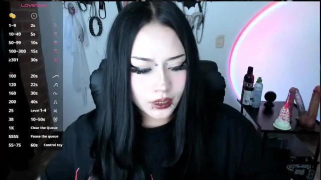 Image 8 of cristal_kosh Stream on Chaturbate on 27 days ago