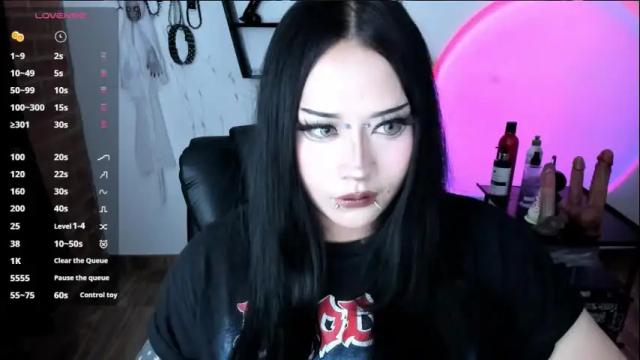 Image 8 of cristal_kosh Stream on Chaturbate on 22 days ago