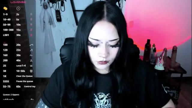 Image 11 of cristal_kosh Stream on Chaturbate on 9 days ago