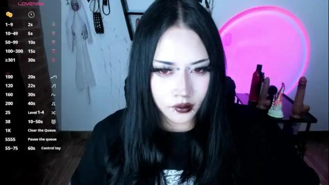 Image 4 of cristal_kosh Stream on Chaturbate on 1 month ago