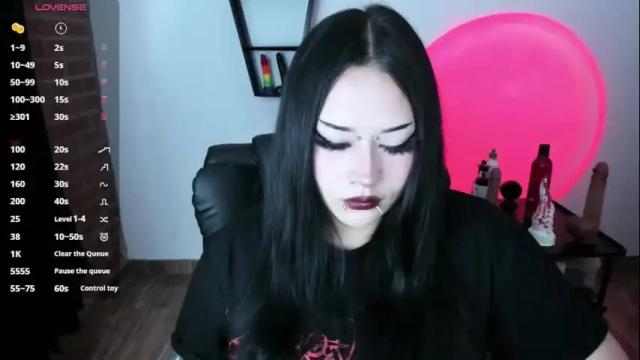 Image 10 of cristal_kosh Stream on Chaturbate on 1 month ago
