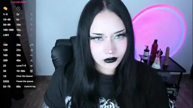 Thumbnail 1, cristal_kosh's Stream at Chaturbate, 1 month ago