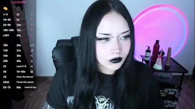 Thumbnail 2, cristal_kosh's Stream at Chaturbate, 1 month ago