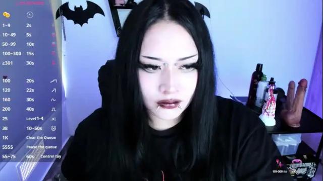 Image 11 of cristal_kosh Stream on Chaturbate on 1 month ago