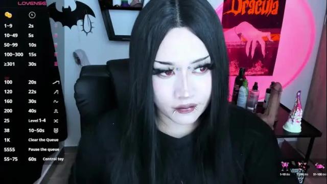 Thumbnail 2, cristal_kosh's Stream at Chaturbate, 24 days ago