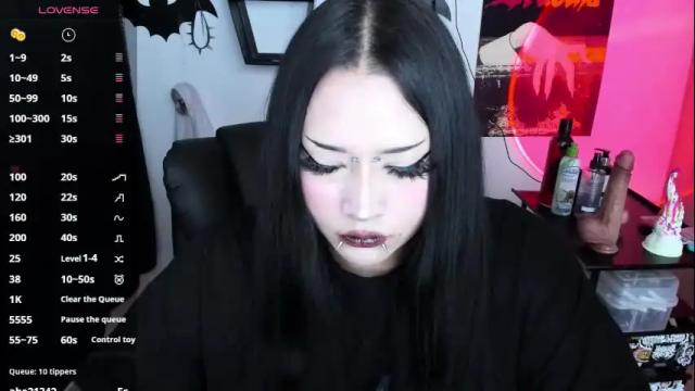 Image 10 of cristal_kosh Stream on Chaturbate on 26 days ago