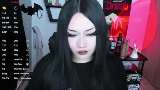 Image 6 of cristal_kosh Stream on Chaturbate on 24 days ago