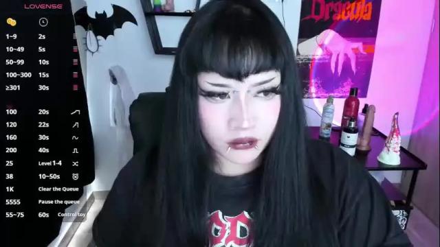 Image 4 of cristal_kosh Stream on Chaturbate on 21 days ago