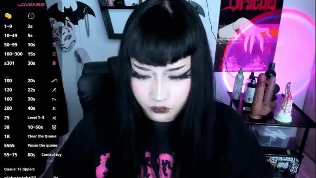Image 11 of cristal_kosh Stream on Chaturbate on 3 days ago