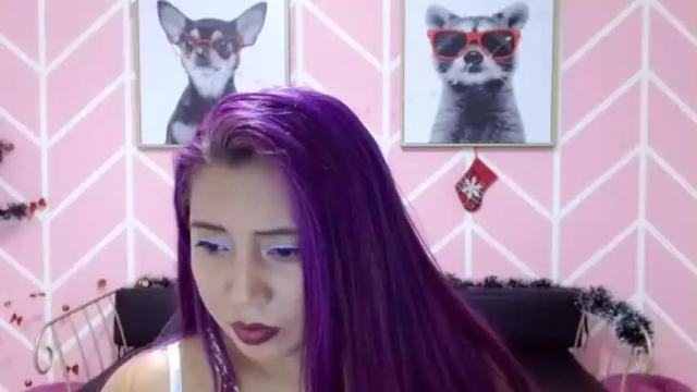 Image 2 of cristal_mayorga Stream on Chaturbate on 17 months ago