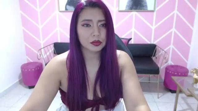 Image 3 of cristal_mayorga Stream on Chaturbate on 17 months ago