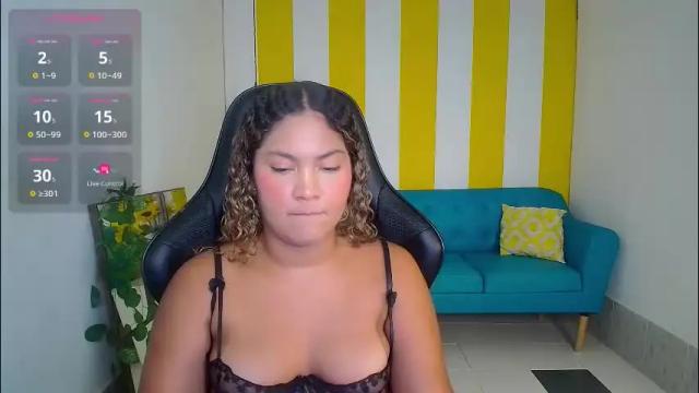 Image 12 of cristal_war Stream on Chaturbate on 12 days ago