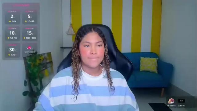 Image 8 of cristal_war Stream on Chaturbate on 12 days ago