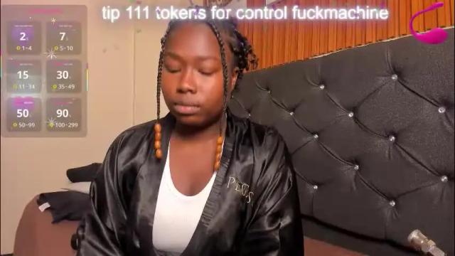 Image 2 of cristale69 Stream on Chaturbate on 1 month ago