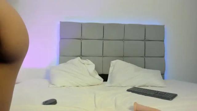 Thumbnail 1, cristalgray's Stream at Chaturbate, 13 months ago