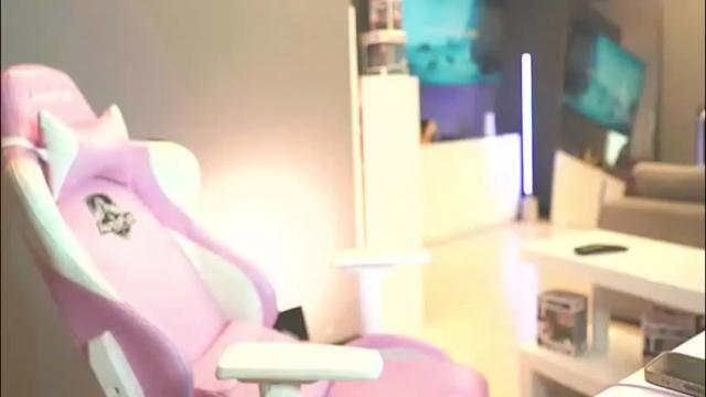 Thumbnail 1, cristalhill's Stream at Chaturbate, 1 month ago