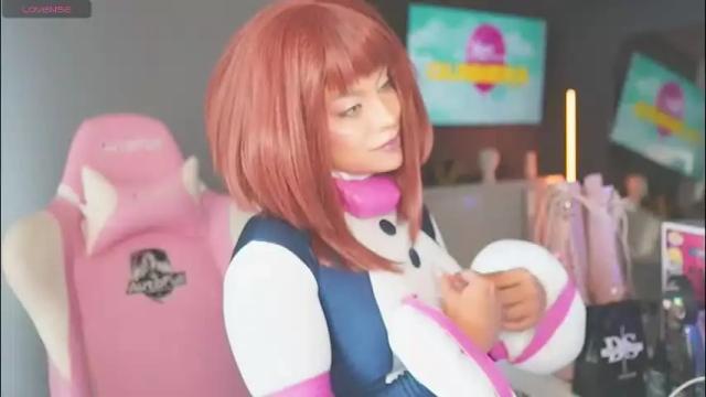 Image 10 of cristalhill Stream on Chaturbate on 1 month ago