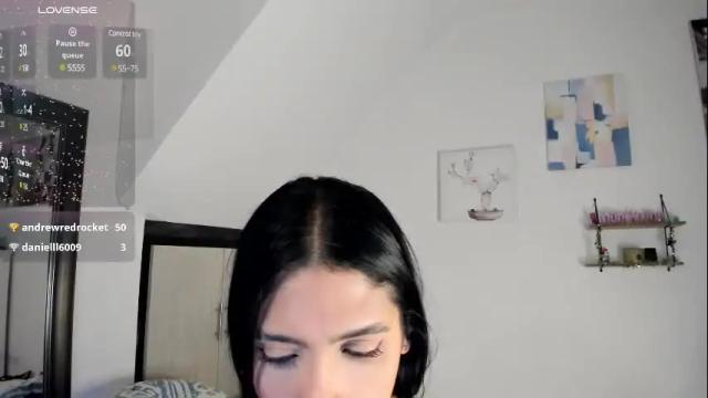 Image 10 of cristalmunez Stream on Chaturbate on 1 month ago